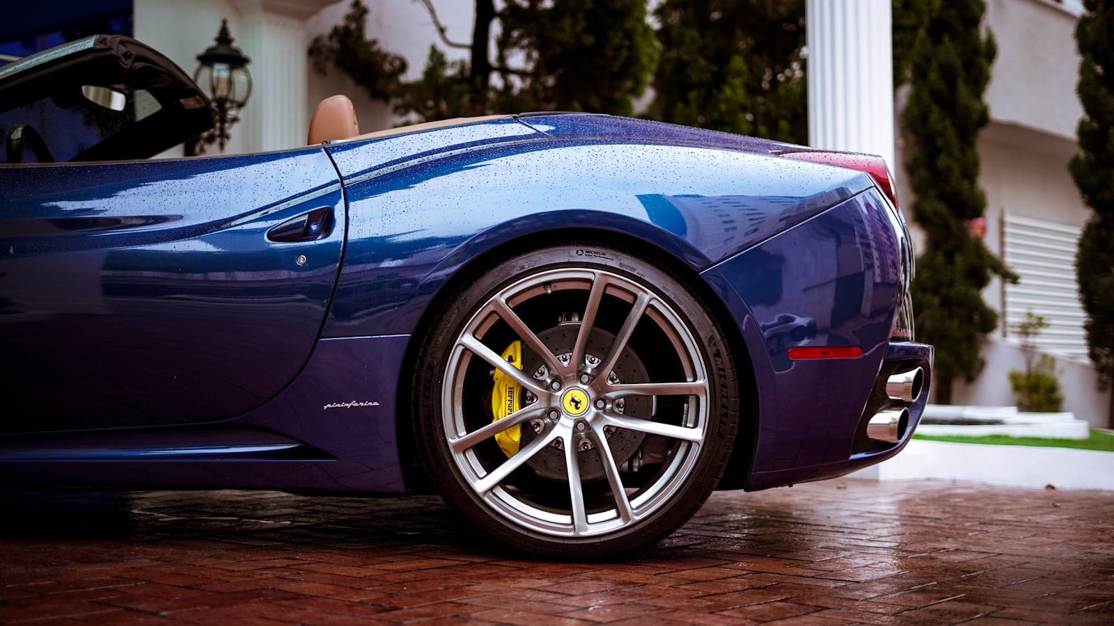 Preprava Ferrari, Lamborghini a Aston Martin po Európe